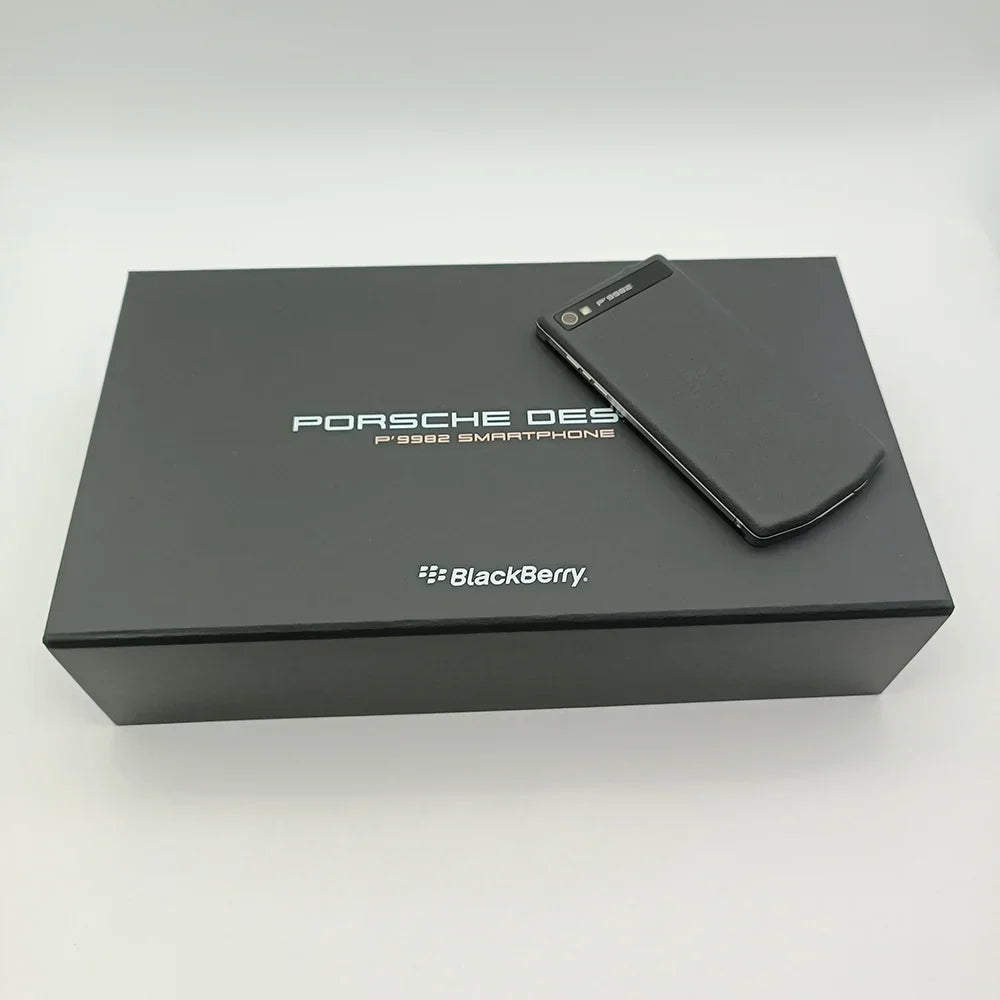 BlackBerry Porsche P9982
