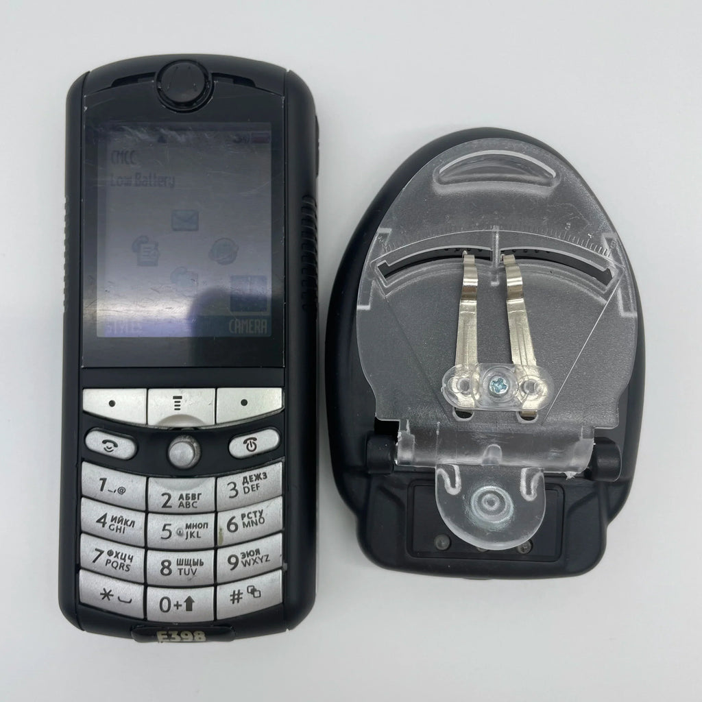 Motorola E398