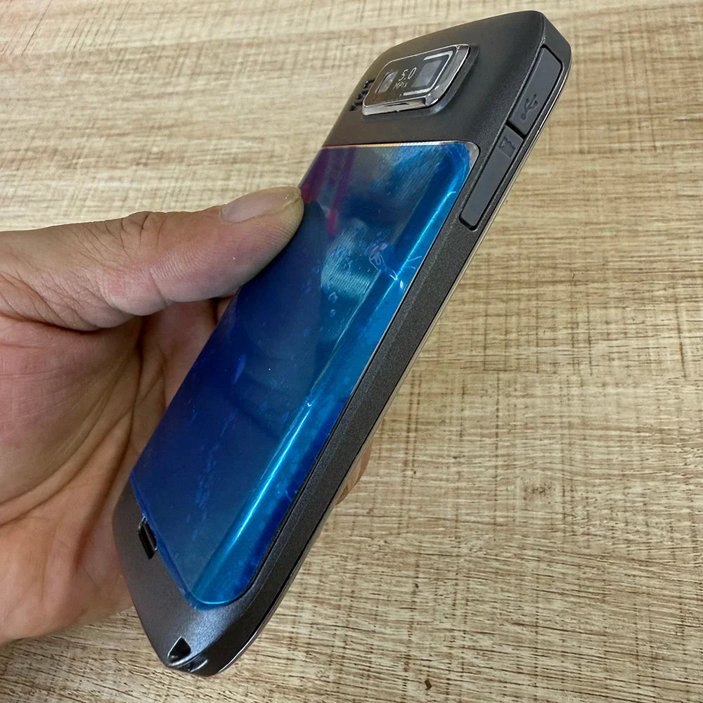 Nokia E72