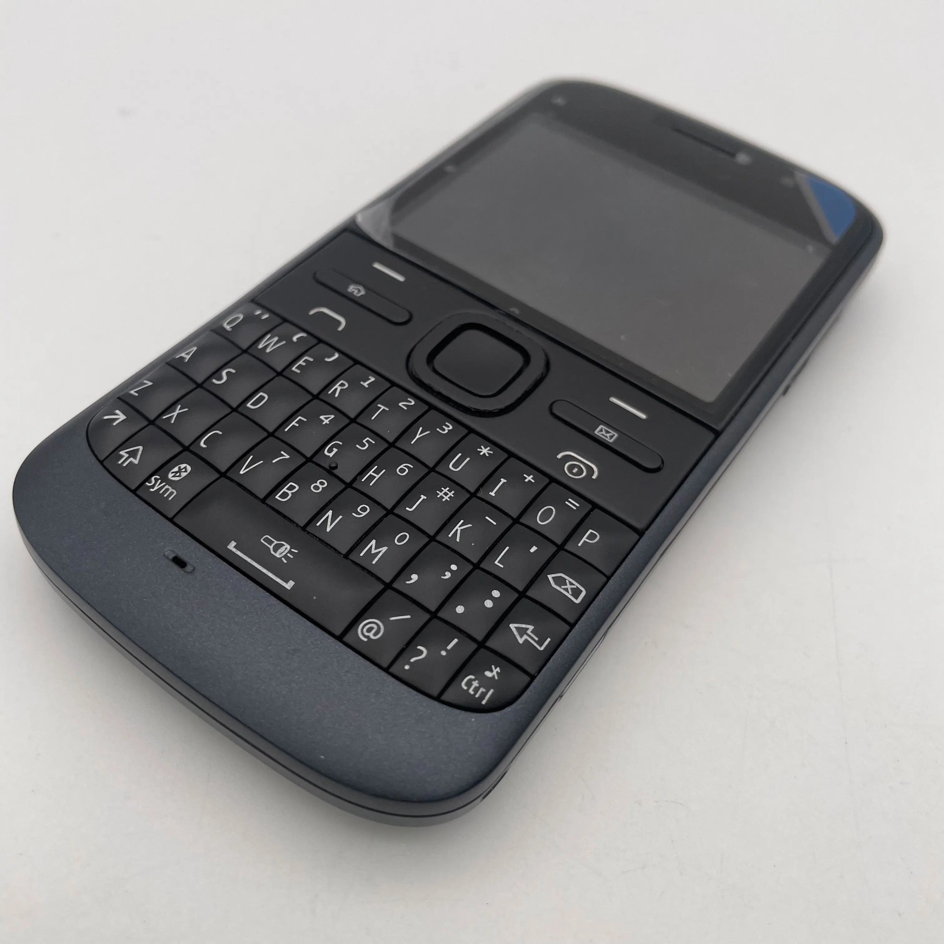 Nokia E5-00