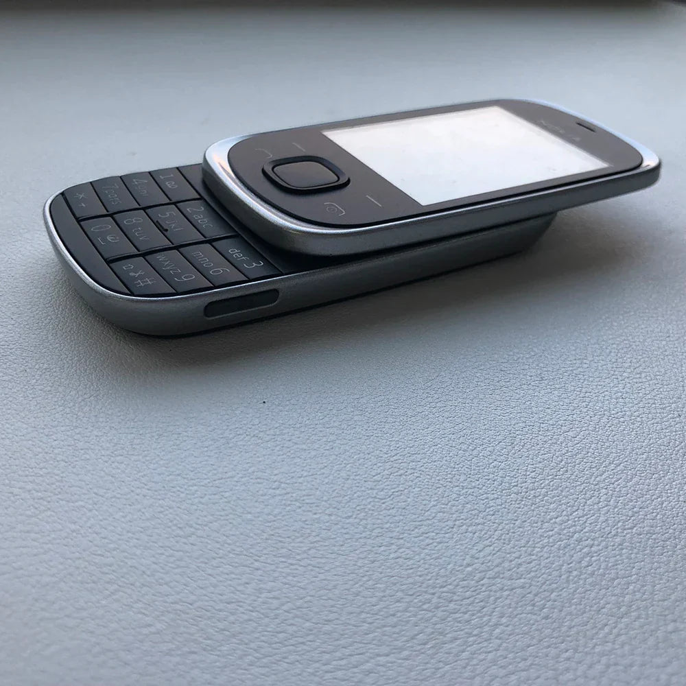 Nokia 7230