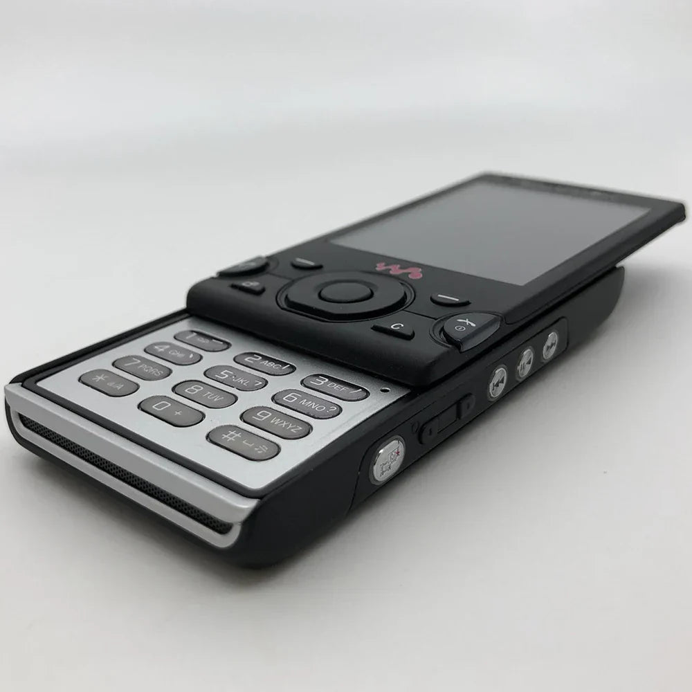 Sony Ericsson W995