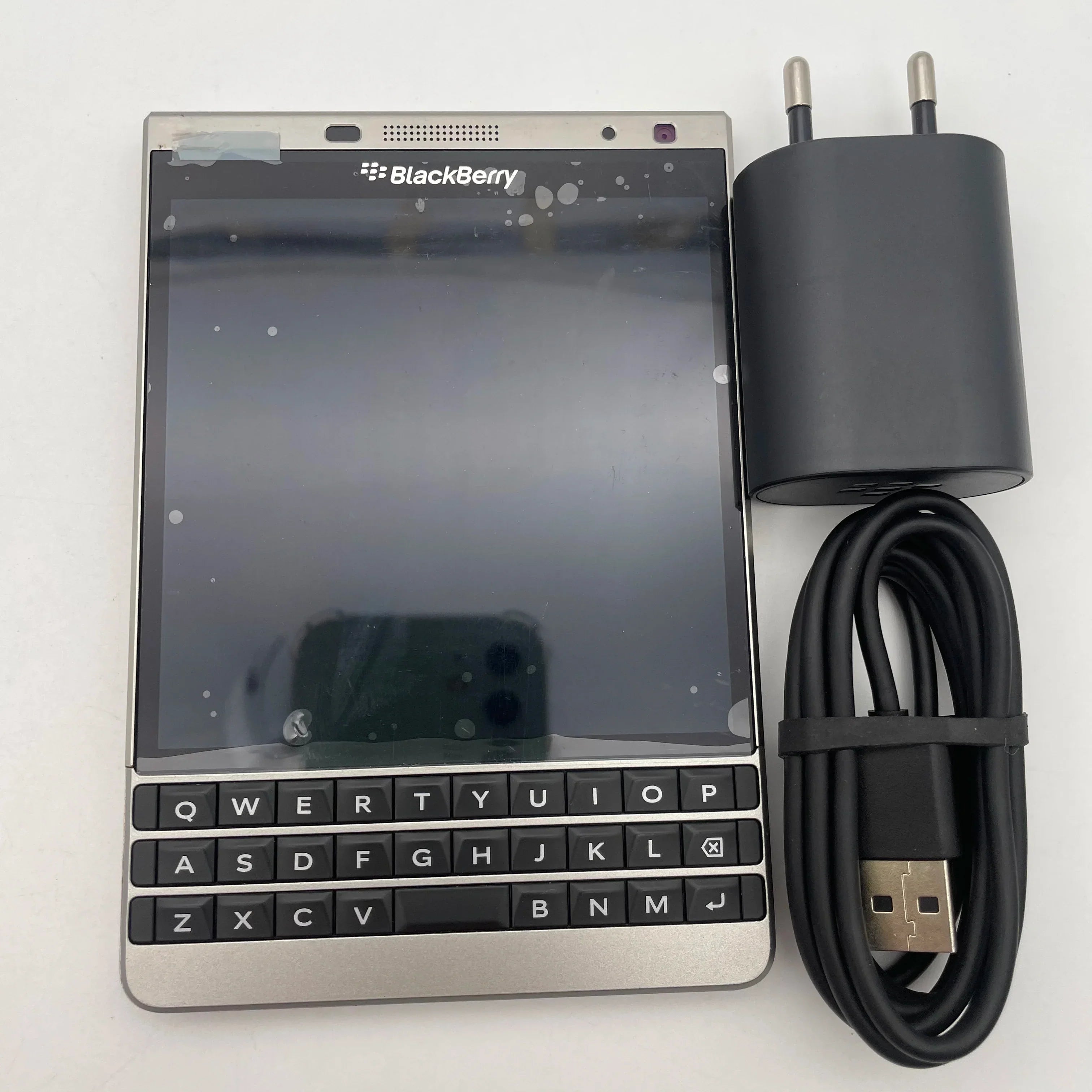 BlackBerry Passport Sliver Edition